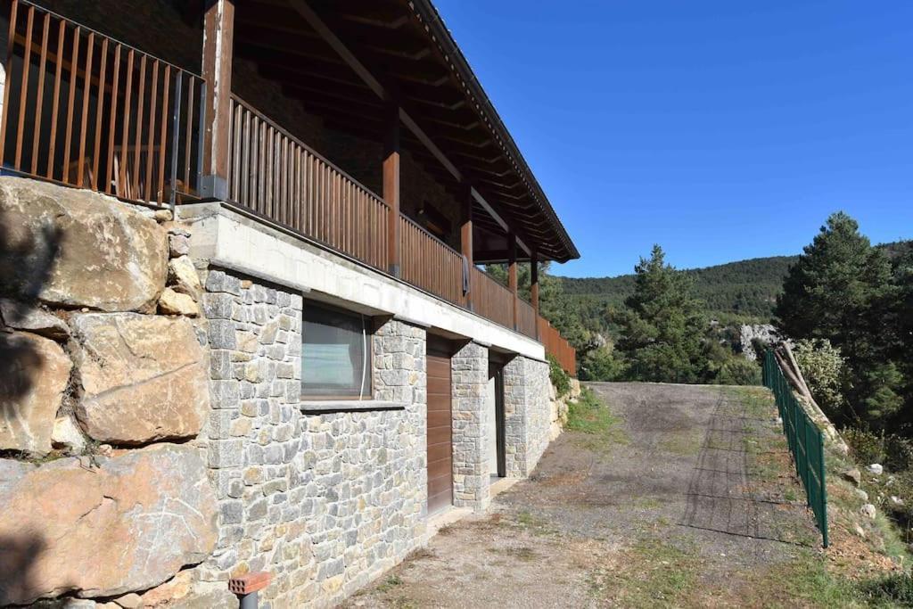Castellar del Riu Cal Manubensヴィラ エクステリア 写真